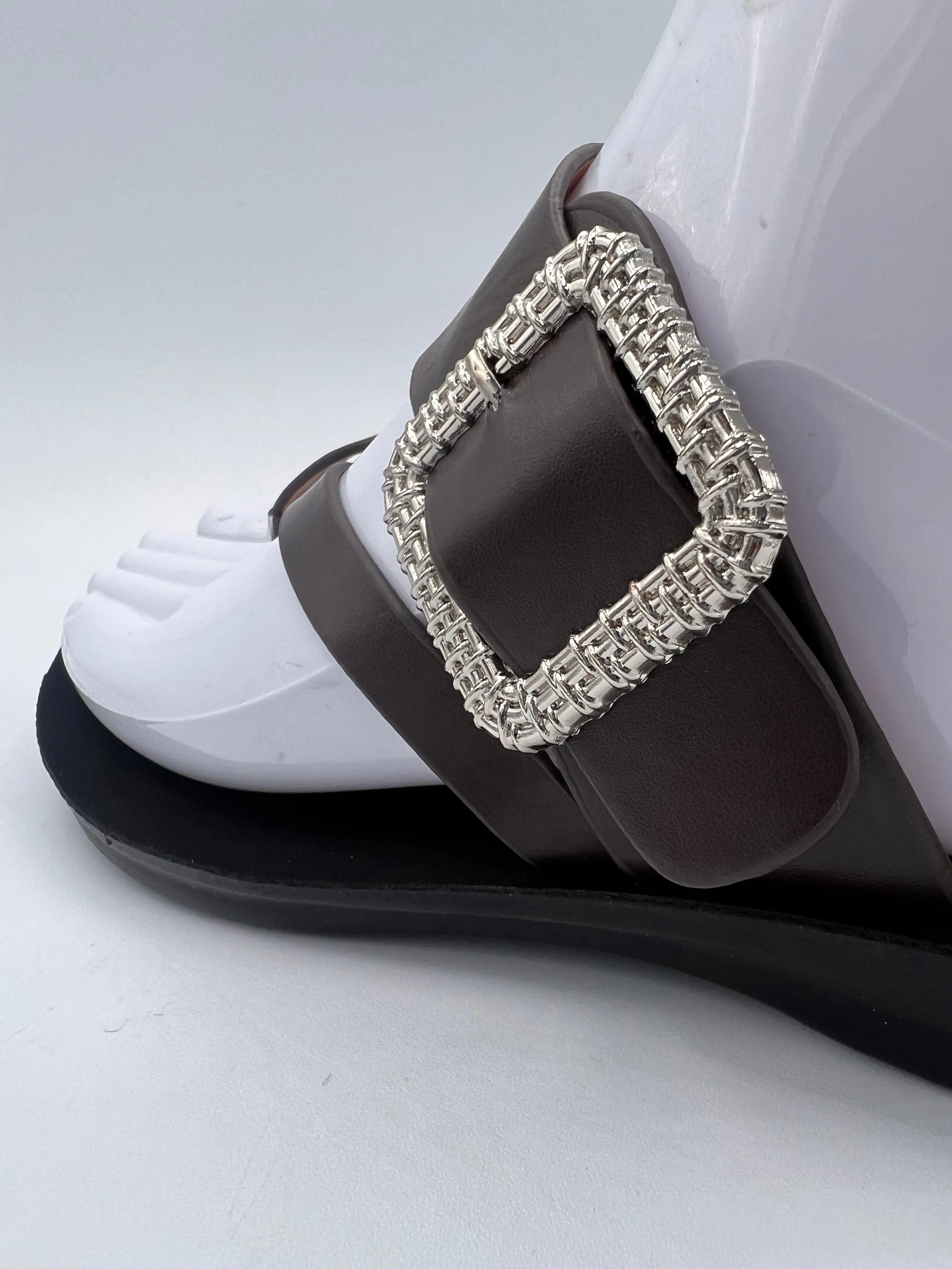Ladies Intricate Buckle Cross-Strap Slides