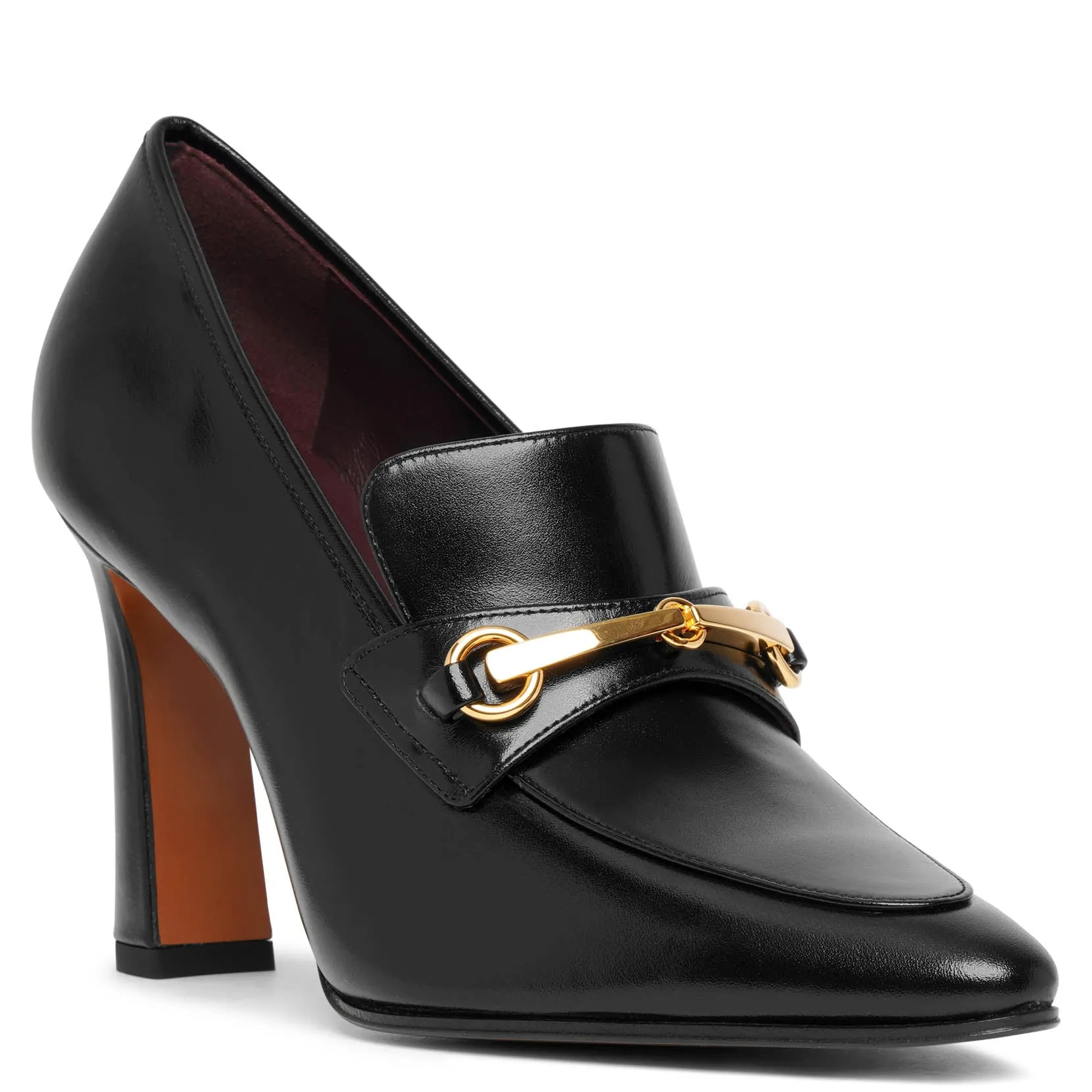 Lady black leather loafers
