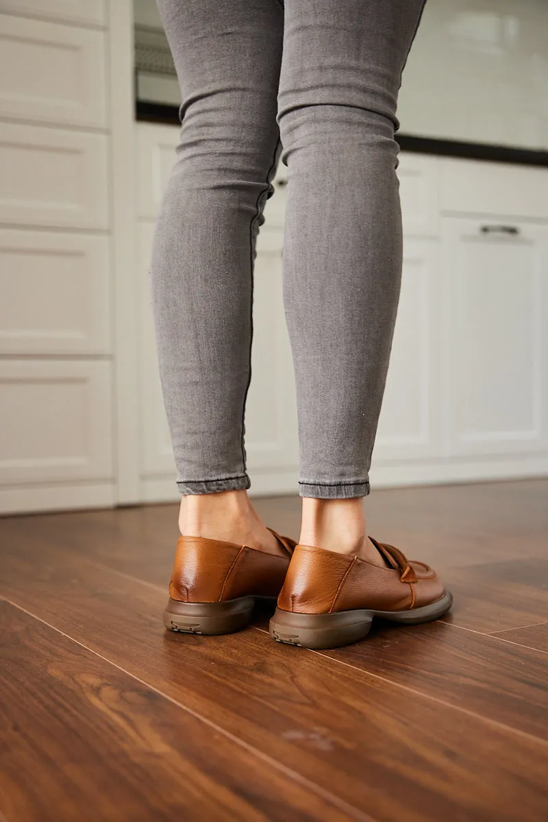 Rumour Has It | Simple Your Way Leather Loafer - Brown