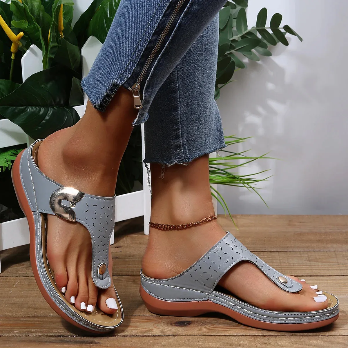 Summer Women's Premium Orthopedic Wedge Sandals: Open Toe Vintage Anti-slip Leather Casual Platform Retro Shoes