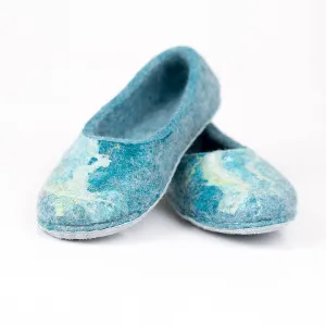 Turquoise blue Ocean slippers