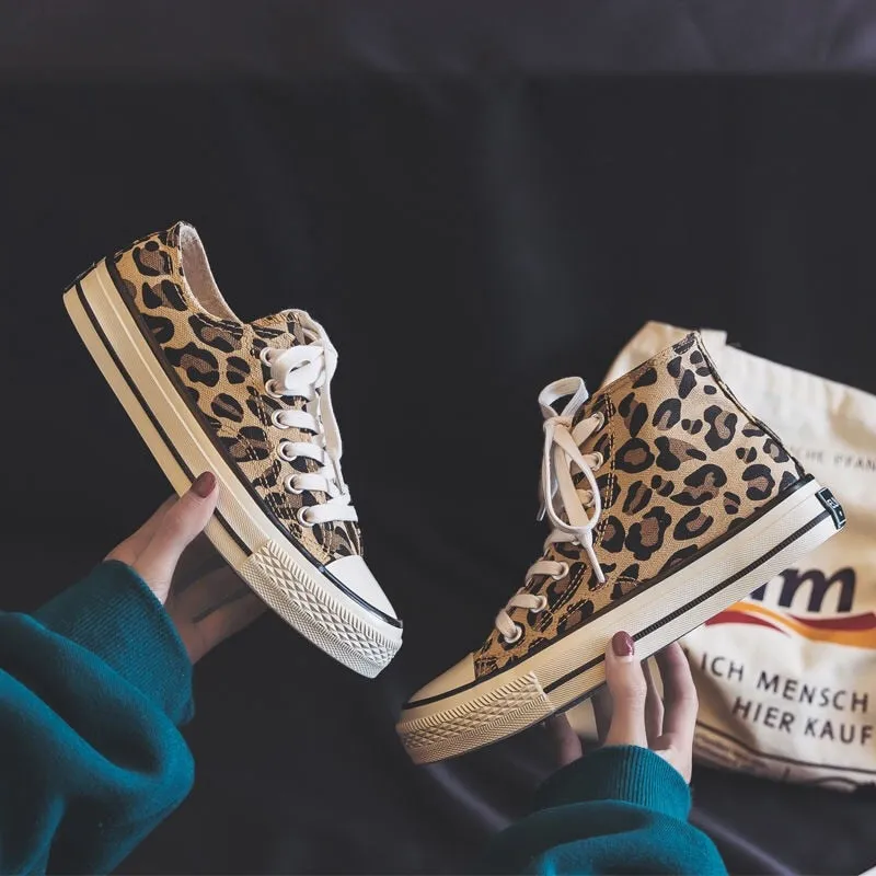 Ulzzang Leopard High-top Canvas Shoes Harajuku Sneakers Fashion New Lace-up Flat Shoes Women Classic Streetwear Wild Zapatos