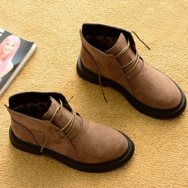 Women's Winter Snow Boots – Warm Plush Ankle Boots, Fashionable Cold-Weather Cotton Shoes for Ladies